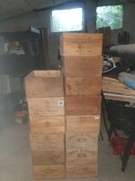 Caisses en bois vin lot de 14 diverses marques 