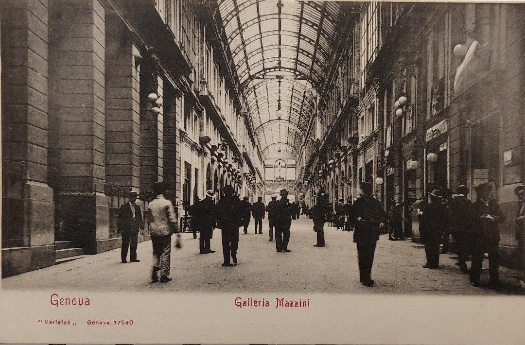 Cartoline postali: GENOVA - Galleria Mazzini – Usato da Delémont venduto da Domdom1