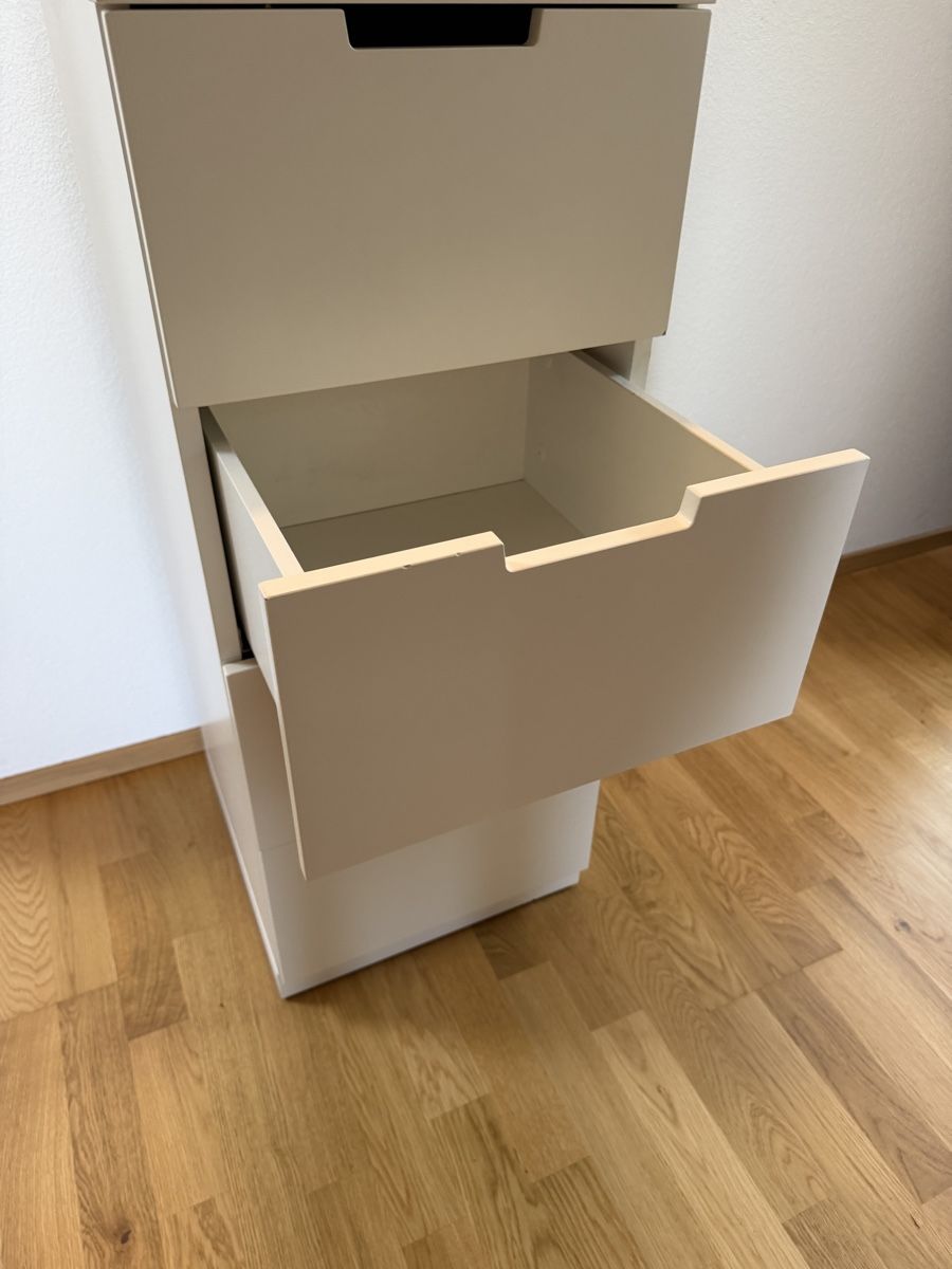 Cassettiere: Weisses Schubladenelement – Usato da Staad SG venduto da nic_y5q5 1