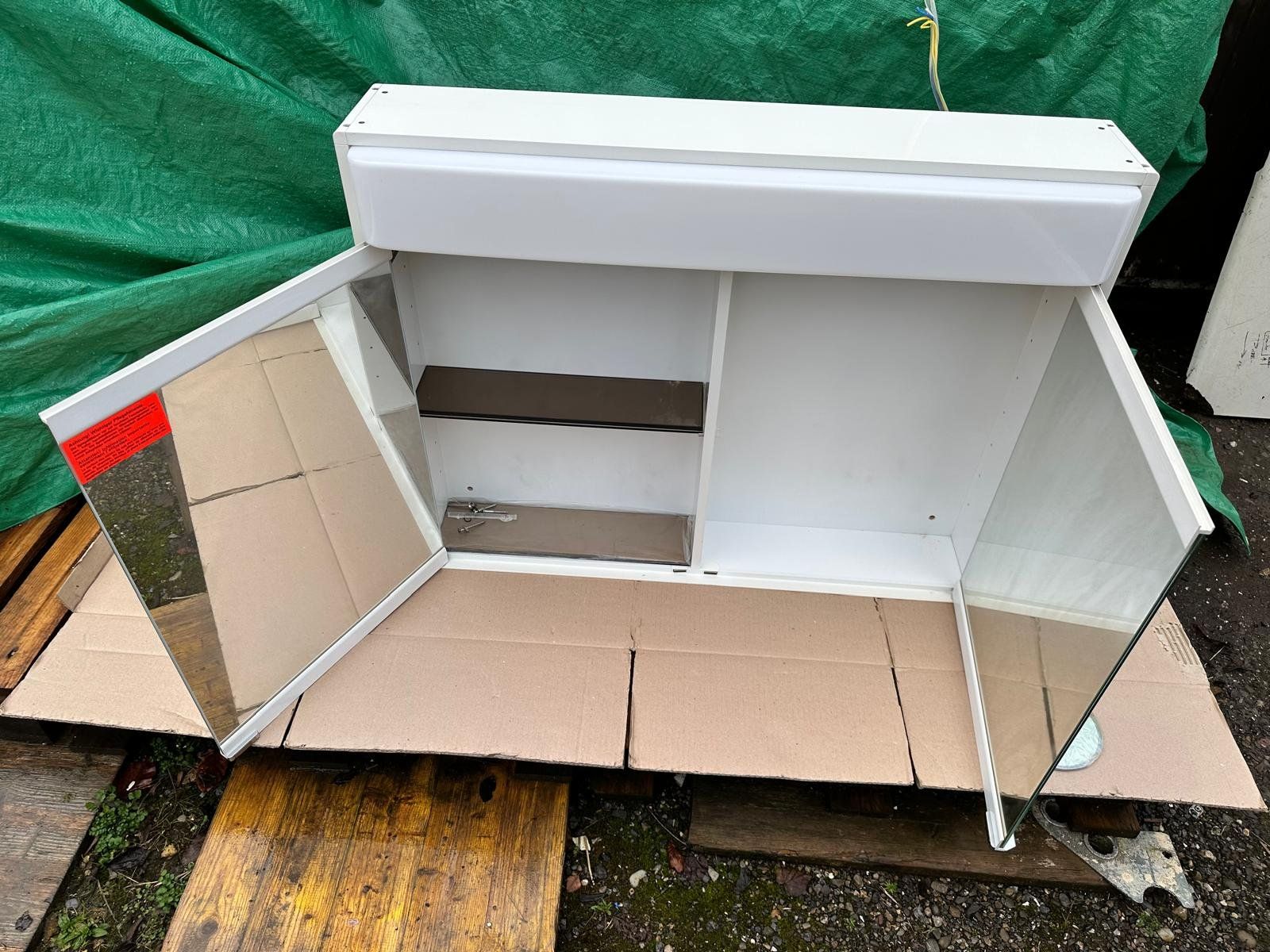 Schneider Armadietti a specchio: Spiegelschrank Schneider – Usato da Spreitenbach venduto da Space_X 3