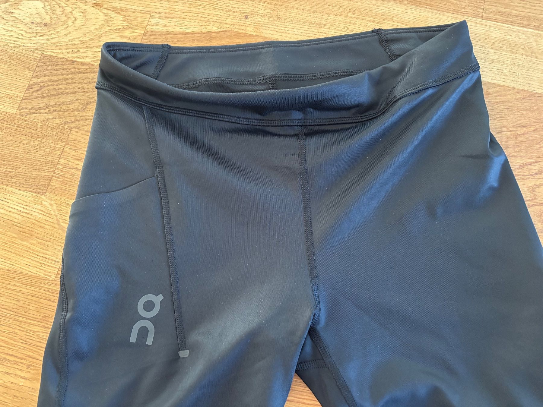 Pantaloni: ON Jogging Tights Herren M – Nuovo (secondo la descrizione) da Geuensee venduto da sonnetje 3