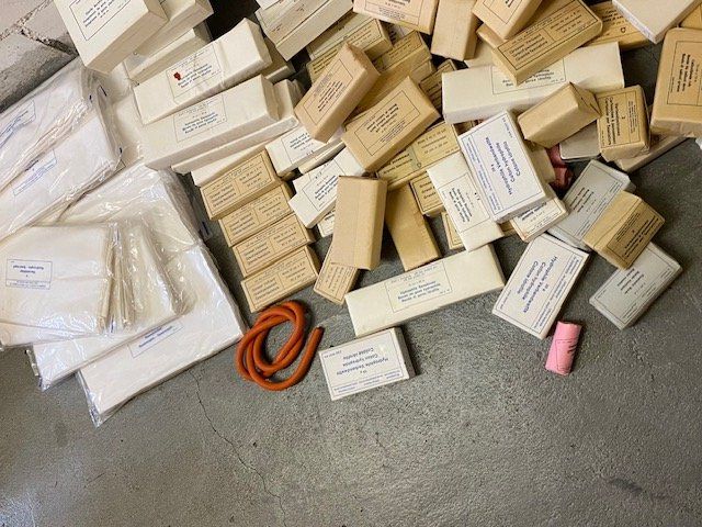 Kit di pronto soccorso: LOT VERBANDSMATERIAL  CH ARMEE – Usato da Chur venduto da silbermon 4