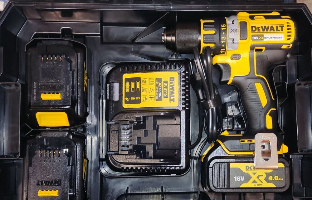 Dcd best sale 790 dewalt