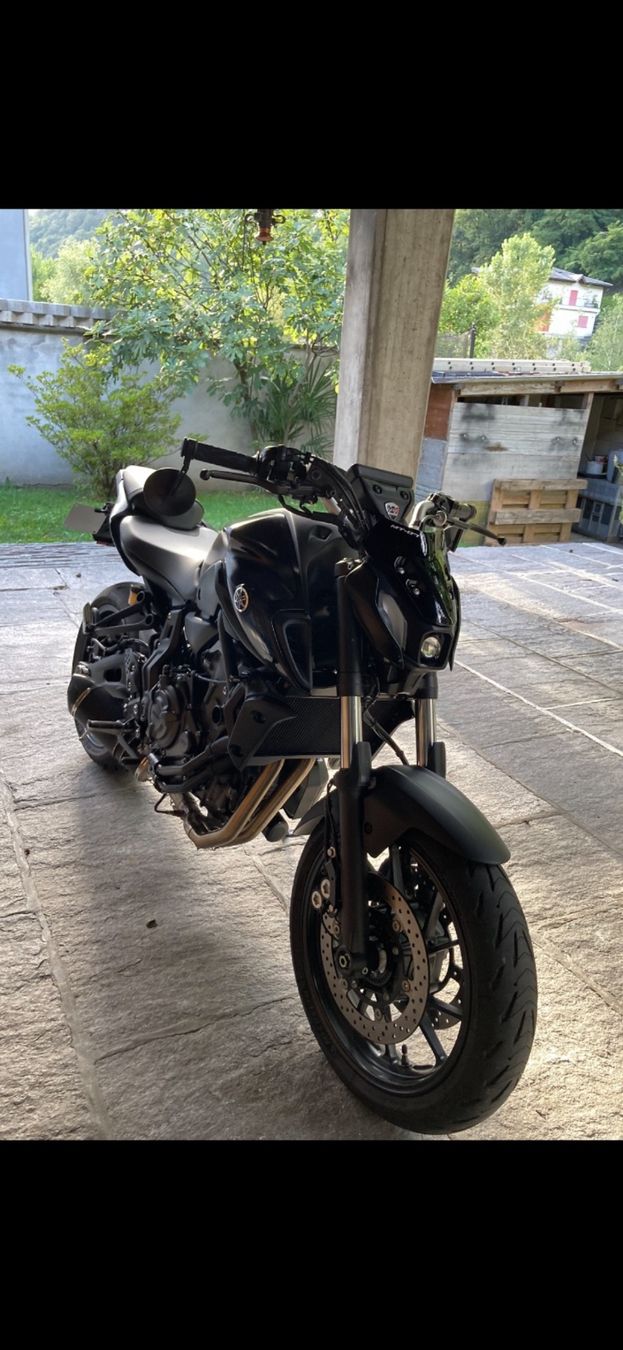 Strada: Vendo Yamaha mt-07 – Usato da Davesco-Soragno venduto da ten_lvg2