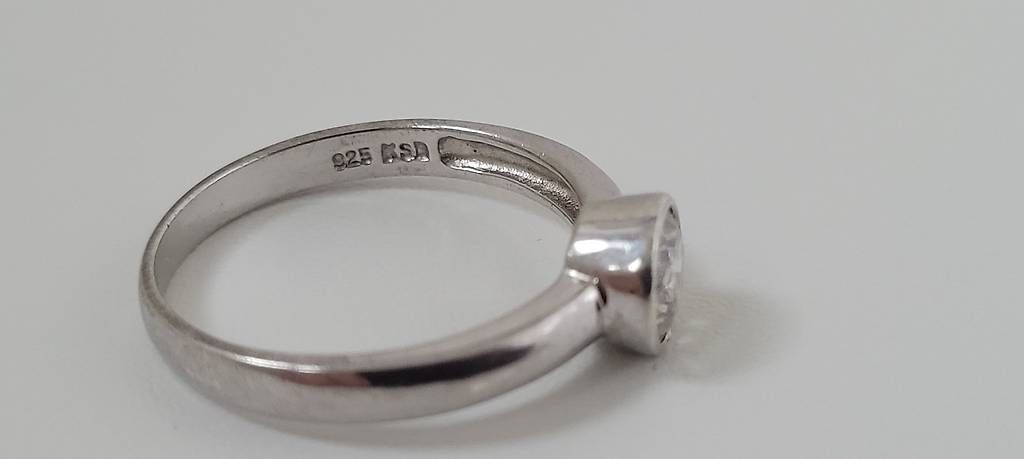 Anelli: Damenring Silber mit Zirkonia Grösse 58 – Usato da Wallbach venduto da sunshine_2020 1