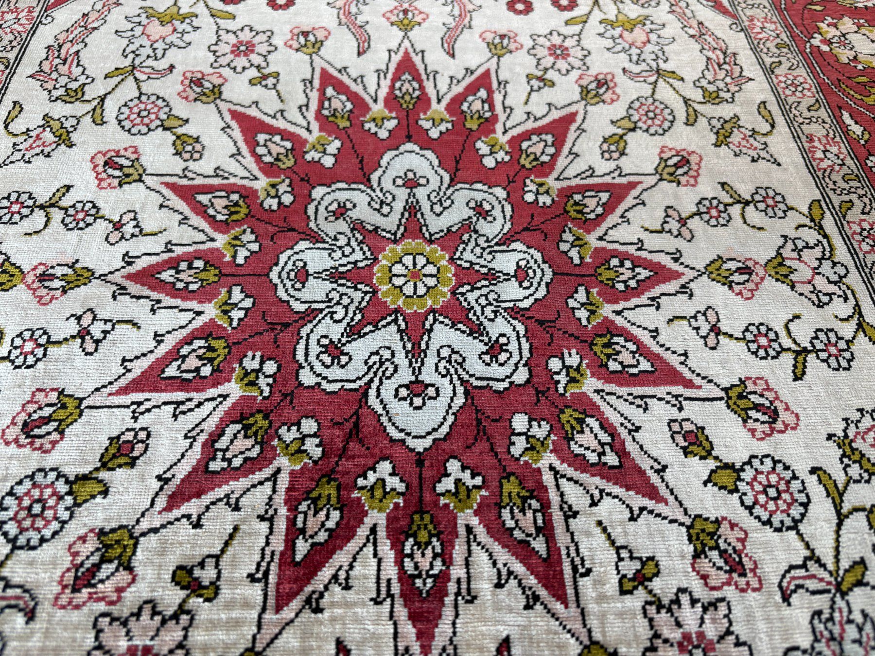 Tappeti: 11x11 Özipek Hereke Seidenteppich – Usato da Bennau venduto da Mayer_Carpets 4