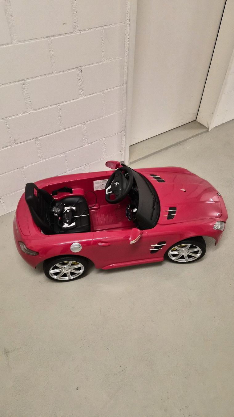 Veicoli per bambini: Elektroauto Mercedes – Nuovo (secondo la descrizione) da Hüntwangen venduto da piggy13