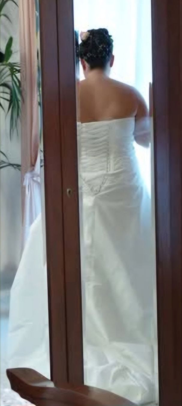 Vestiti: vestito da sposa – Usato da Giornico venduto da Vale_leo86 1