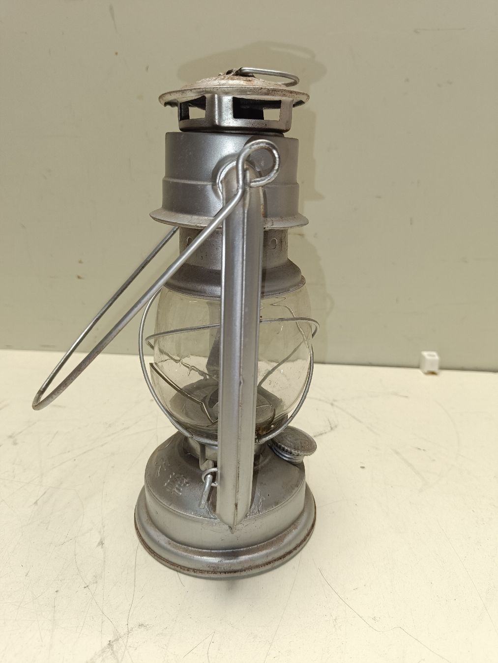 Altro in Decorazioni & Accessori: Antike Petroleumlampe "ever Bright"(em61) – Usato da Künten venduto da Schnaepplihuus 3