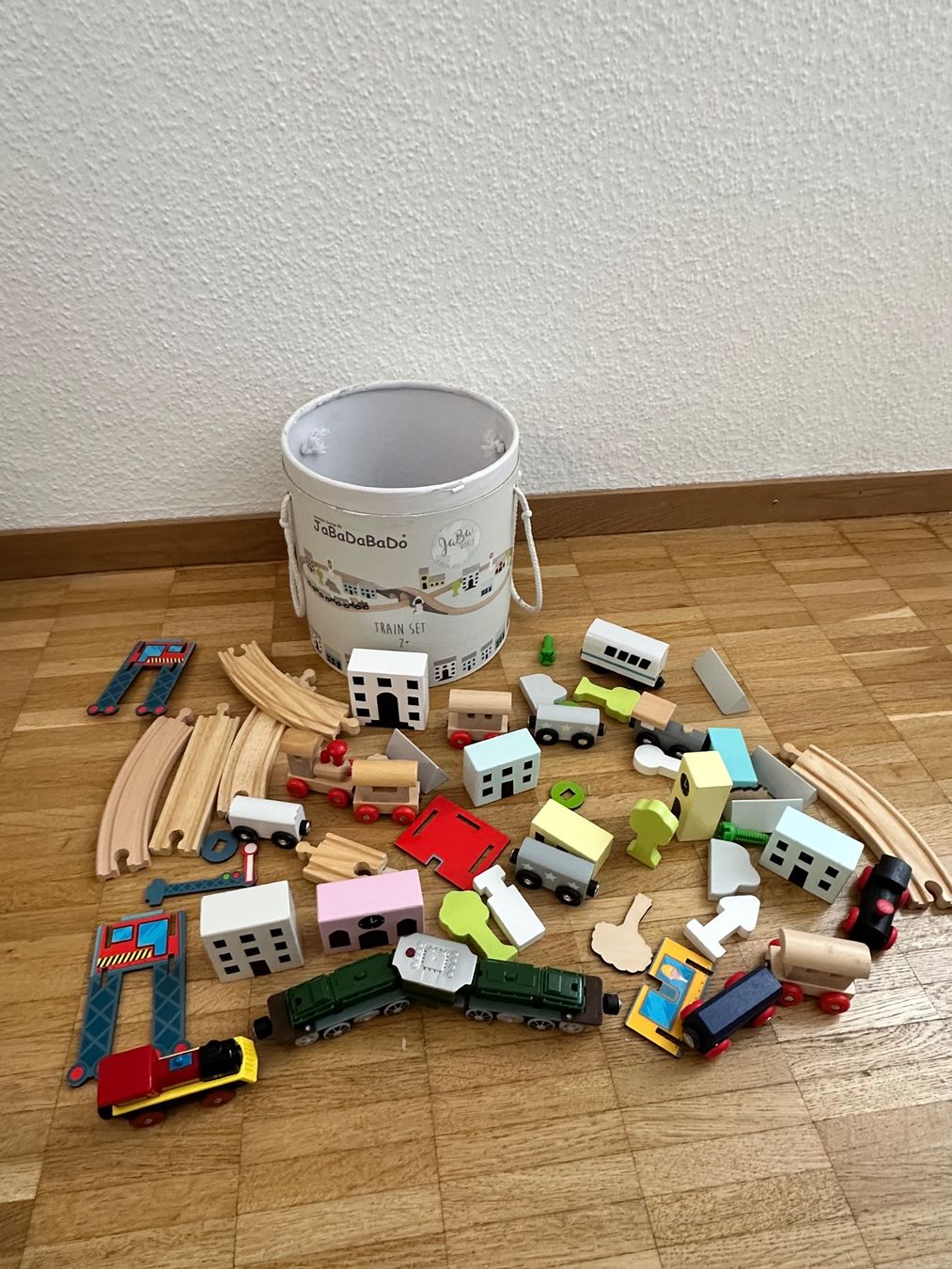 Giocattoli: Holzeisenbahn inkl. Lok etc. – Usato da Zürich venduto da Maximum78 3