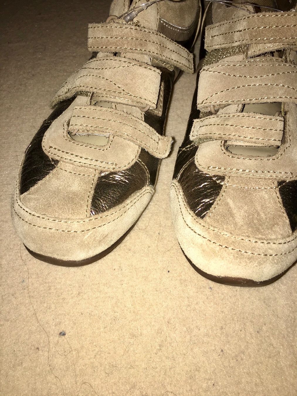 Esprit Damenschuhe: ESPRIT Sneakers Gr. 37, Leder, beige/gold – Gebraucht aus Arni AG von Mimo007 1
