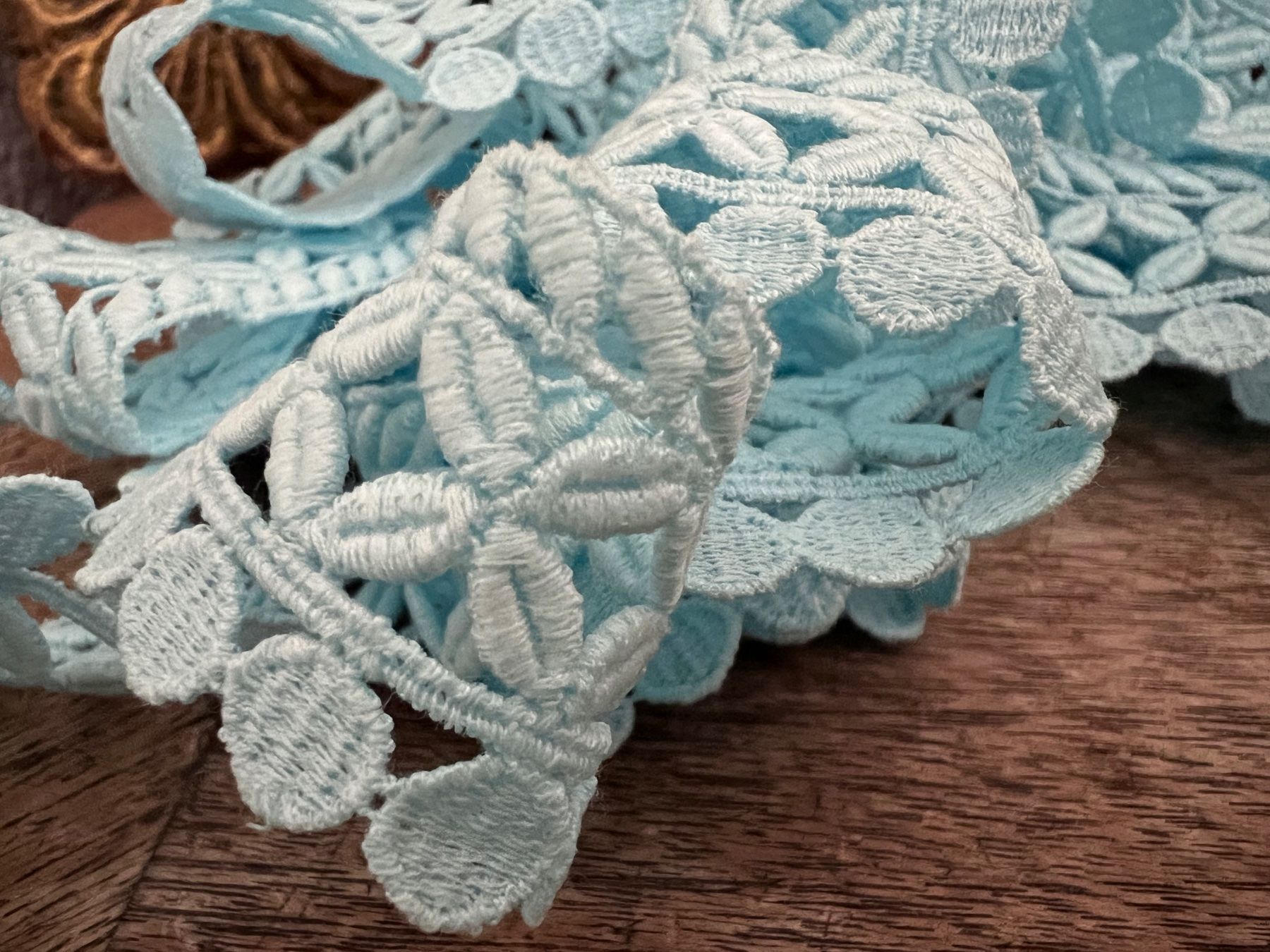 Tessuti: Alte St. Galler Spitzen - Shabby - 245cm – Nuovo (secondo la descrizione) da Walzenhausen venduto da Cerna007 4
