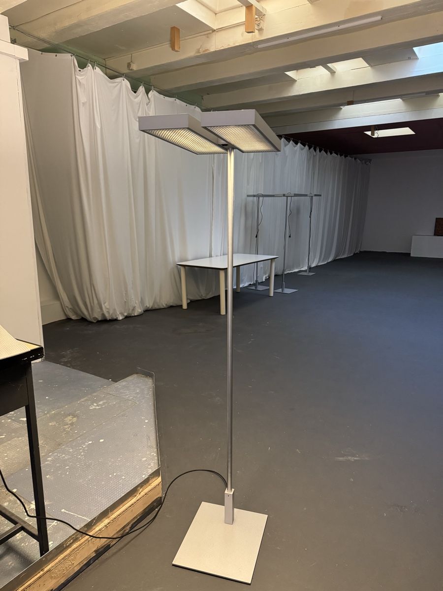 Regent Lampade: Regent Level Stehleuchte, Top Zustand! – Usato da Basel venduto da CAPSULE_4000 1