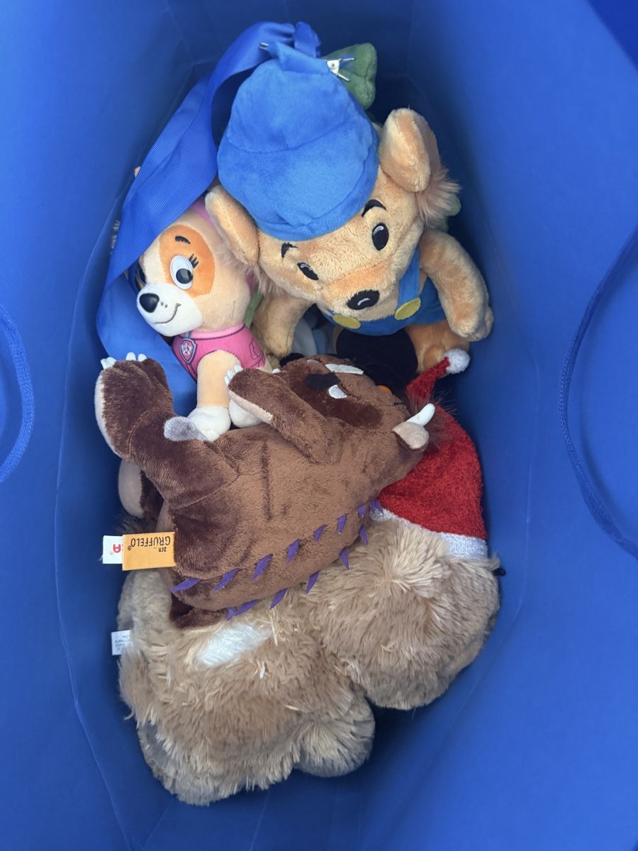 Spielzeuge: Diverse Stofftiere – Gebraucht aus Zürich von cha_y9x8 1