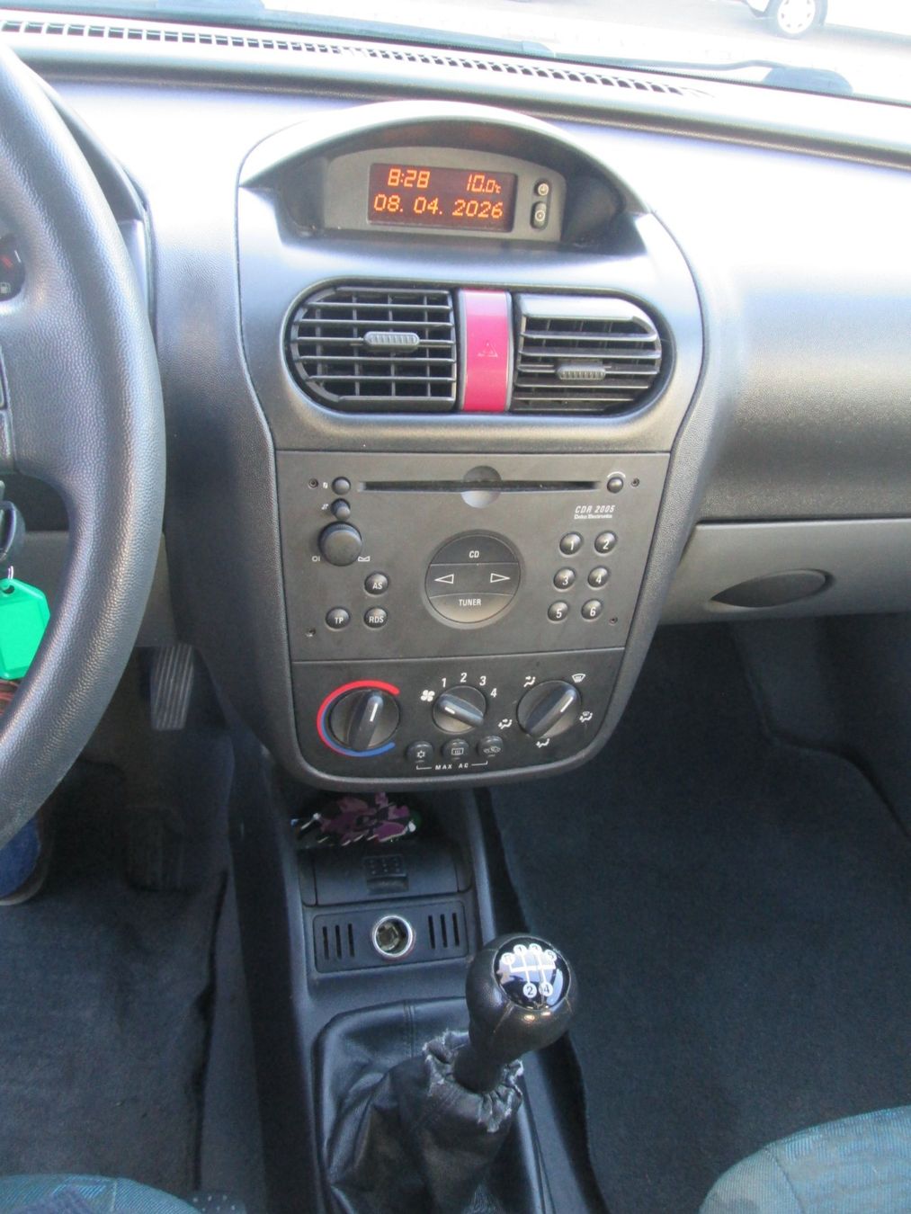 Opel Automobili: Opel Corsa 1.4 16V – Usato da Laufen venduto da Garage-Straumann 9