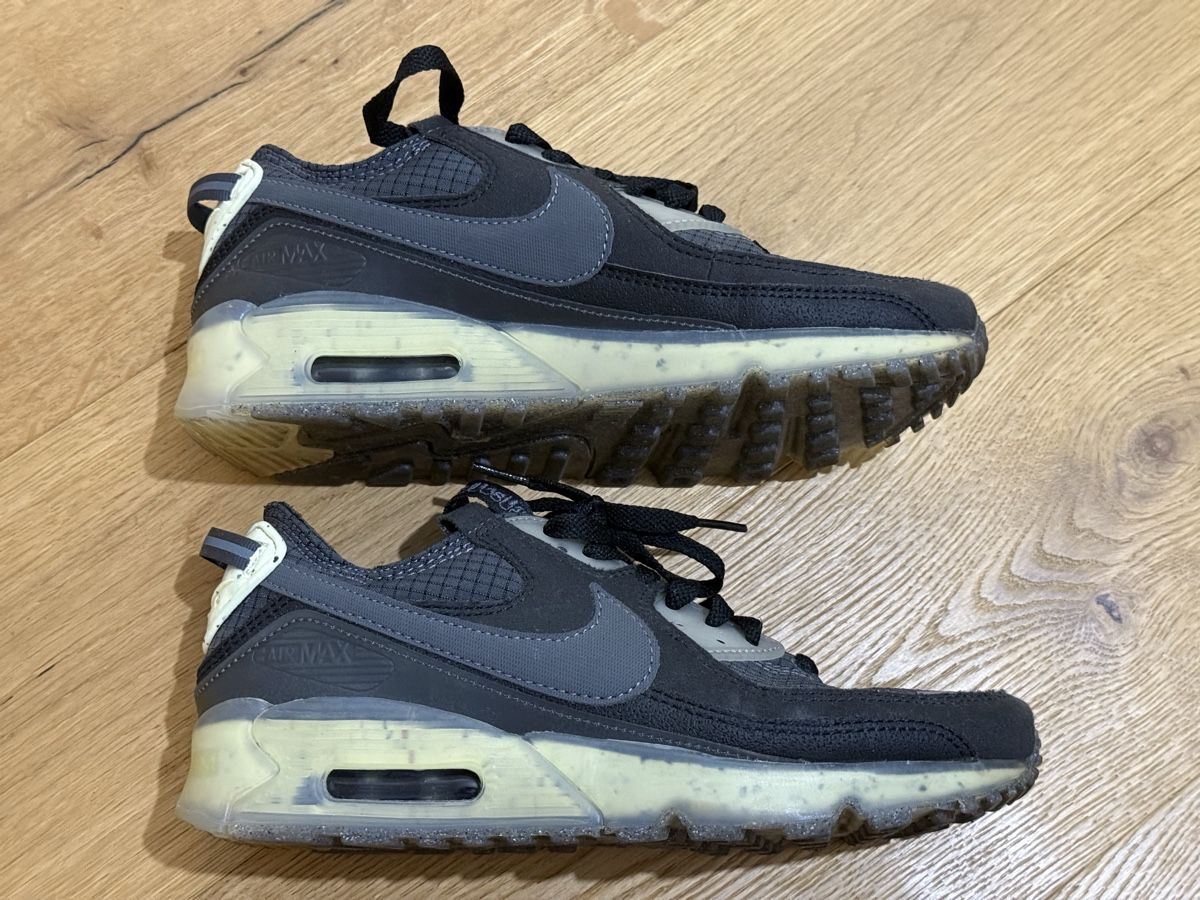 Nike Herrenschuhe: Nike schuhe – Neu (gemäss Beschreibung) aus Basel von len_ydd8 1