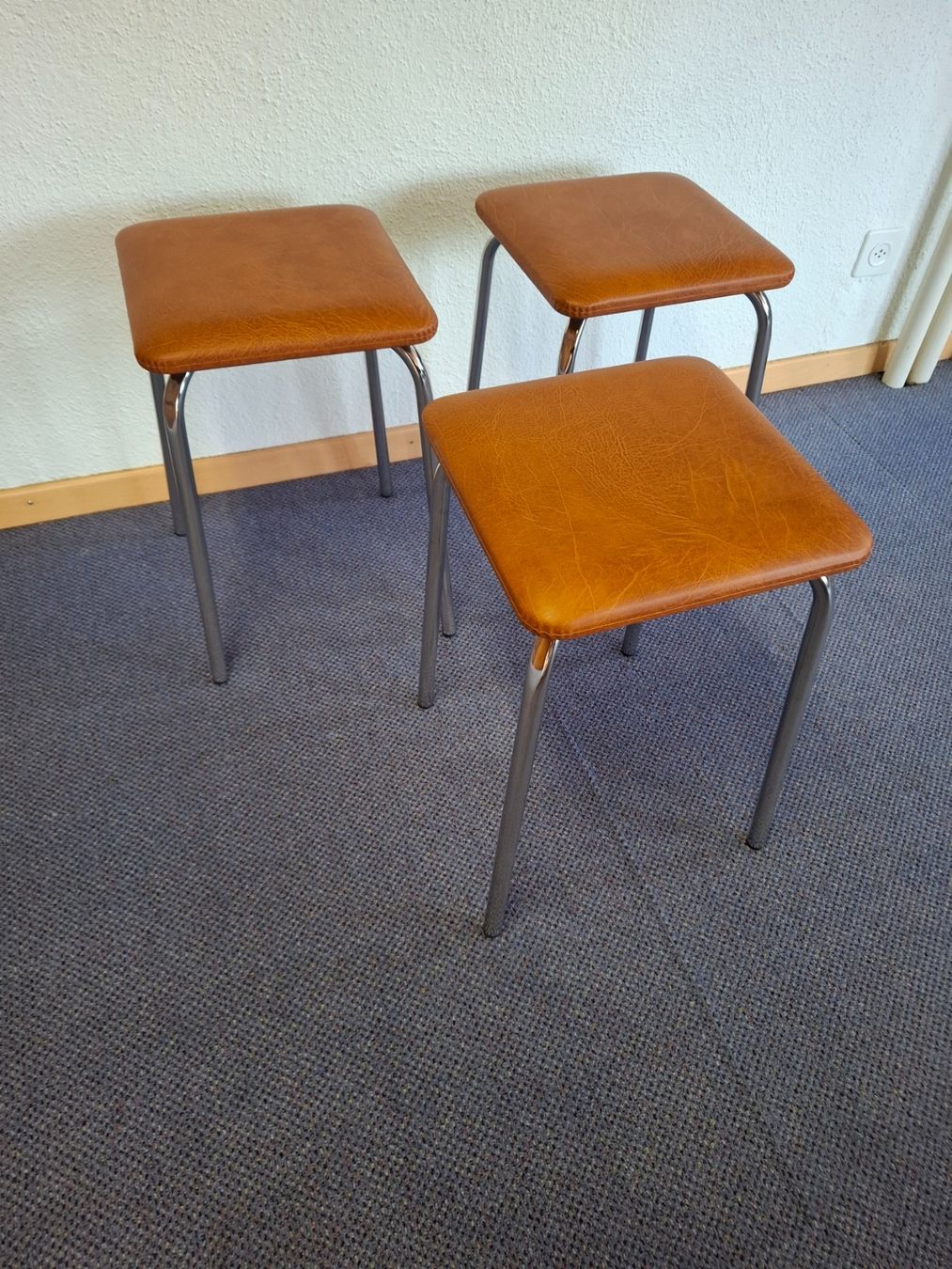Sgabelli: Hocker (3Stk) Braun – Nuovo (secondo la descrizione) da Suhr venduto da SAF-Restposten 1