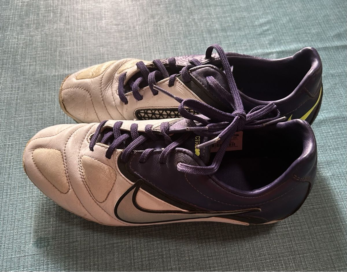 Nike Scarpe da uomo: Chaussures de foot Nike 38 – Usato da Genève venduto da mar_qdh8 1