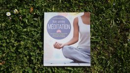 Cahier/guide de méditation sur une année