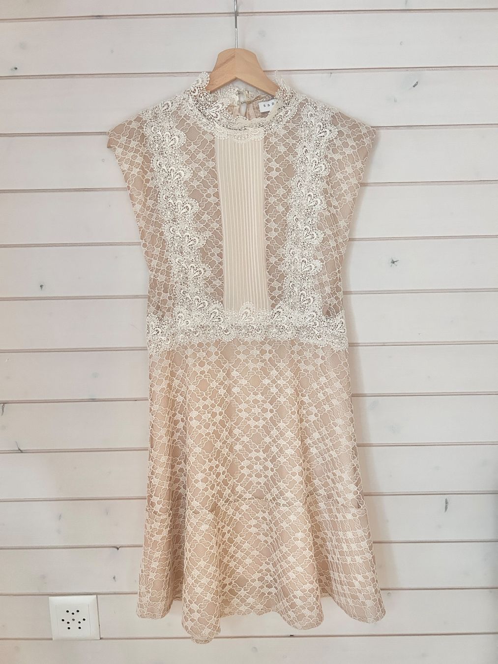 Sandro Kleider: Sandro Paris Spitzenkleid - Gr. 2 – Gebraucht aus Illnau von Monkky 1