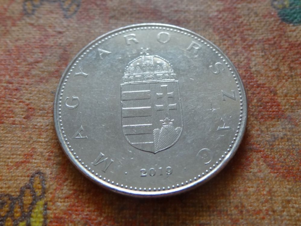 Toutes les monnaies: HONGRIE  10  Forint  2019 – D'occasion à Romanel-sur-Lausanne par Swift13
