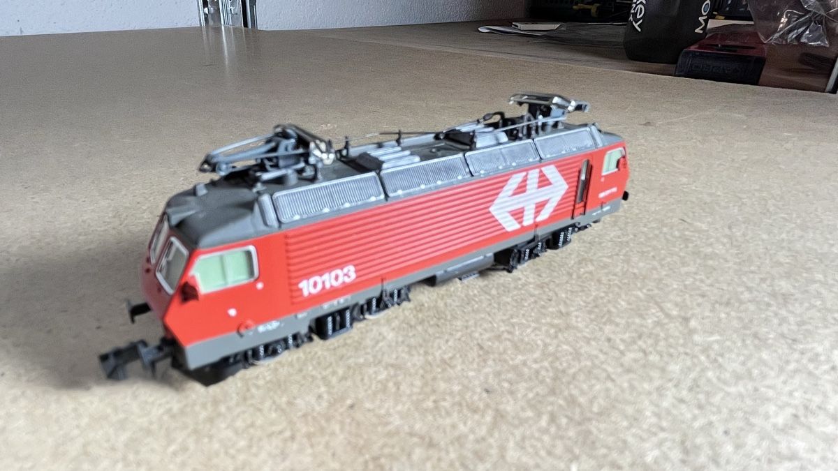 Roco Modellini di ferrovie: Roco Re 4/4 10103 Spur N – Nuovo (secondo la descrizione) da Windlach venduto da Kelebra 3