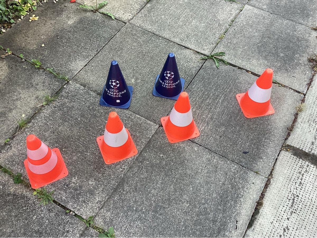 Giochi: Pylonen für Kinder – Usato da Niederlenz venduto da lil_jxk8 1