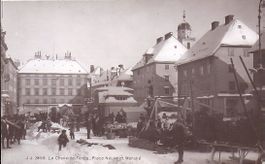 CHAUX-de-FONDS, place du marché