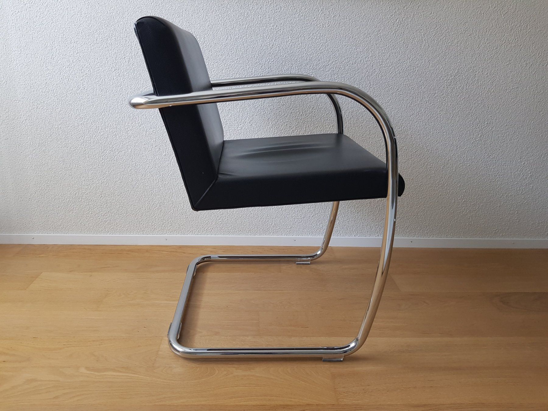 Stühle: 4er Set Freischwinger Esszimmerstühle – Gebraucht aus Zürich von Asti10 1