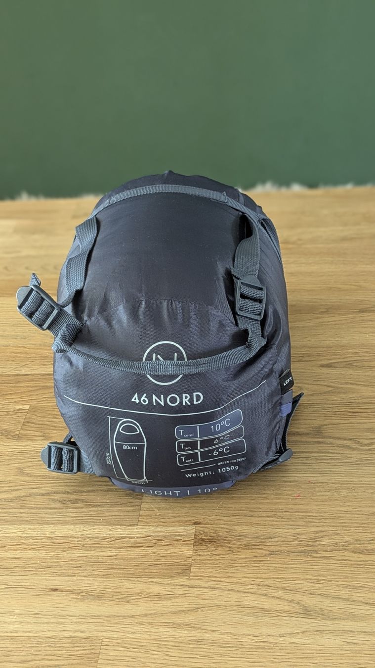 Sacchi a pelo: 46 Nord Schlafsack Light – Usato da Zürich venduto da Sloba29