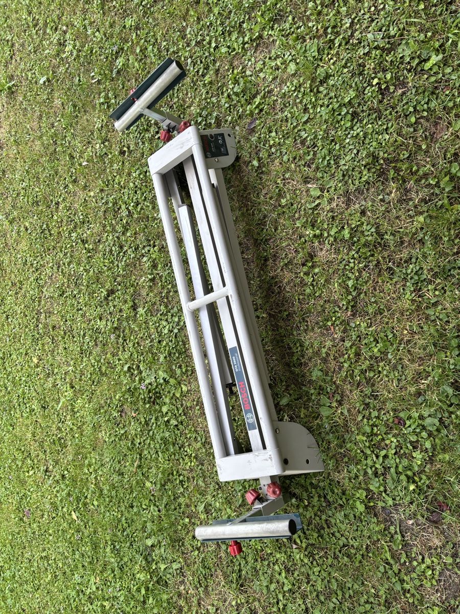 Bosch Alle Werkzeuge: BOSCH GTA 2600 Professional Untergestell  – Gebraucht aus Chur von Kliiholz 3