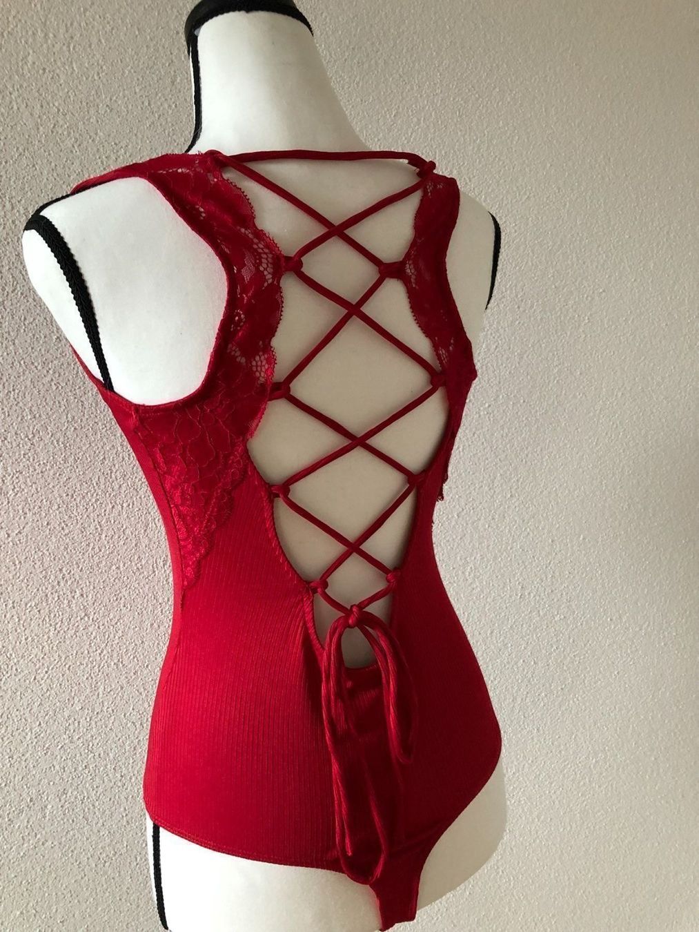 Guess Altra biancheria intima: Guess String Body Grösse S – Nuovo (secondo la descrizione) da Grafstal venduto da fynesong 4