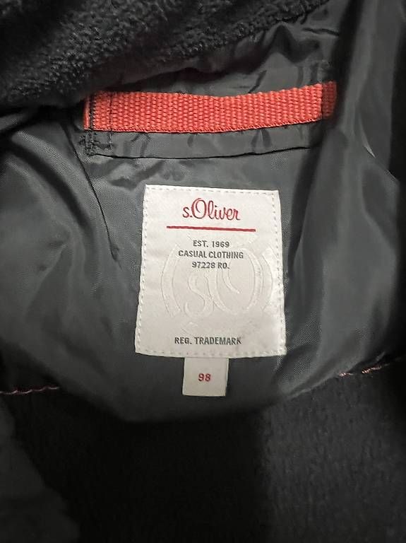 S.Oliver Giacche & Cappotti: s.Oliver Winterjacke Grösse 98 – Usato da Bellach venduto da Fschoenbaechler 3