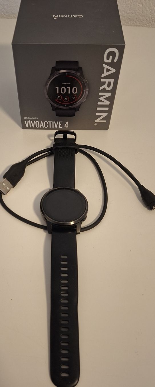 Garmin Smartwatch: Garmin VIVOACTIVE 4 – Usato da Léchelles venduto da gui1528 1