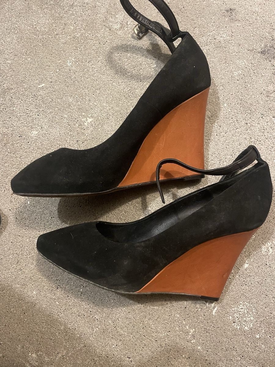 Celine Scarpe da donna: Céline suede wedges size 40 – Usato da Yverdon-les-Bains venduto da pen_bbz8
