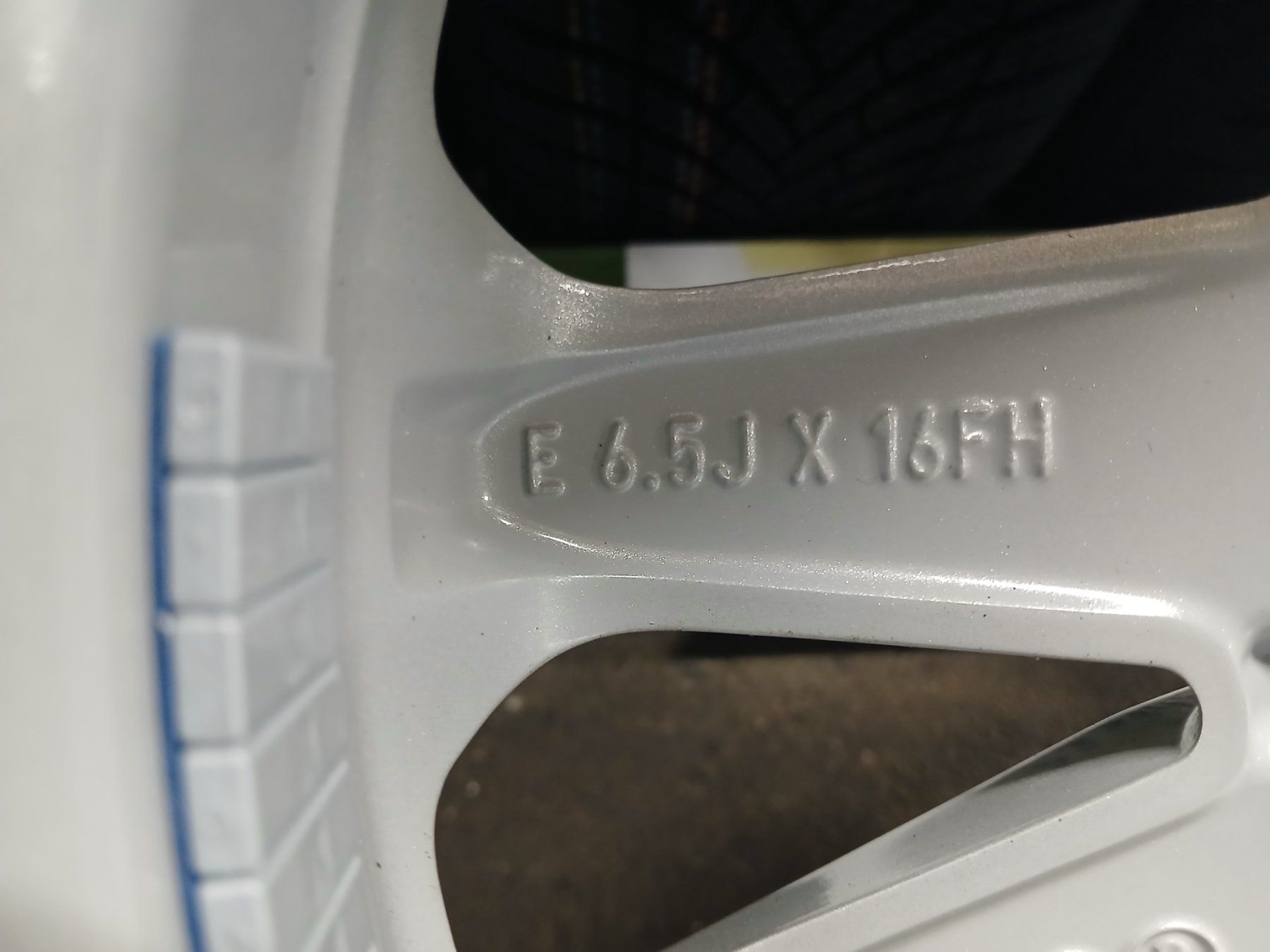 Ford Pneumatici & Ruote complete: Winterradsatz Alu zu Ford Connect – Nuovo (secondo la descrizione) da Worben venduto da Auto_Center_AG 8