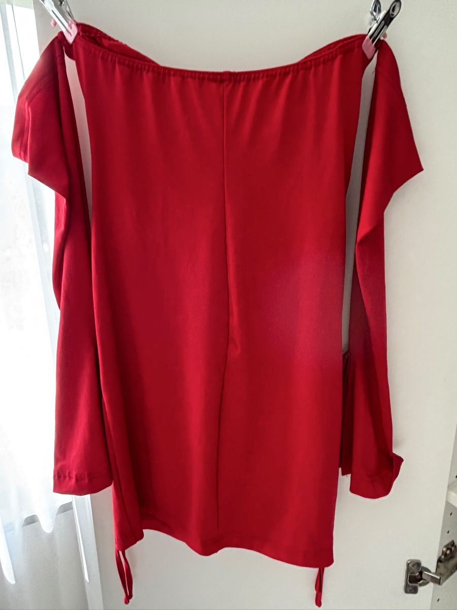 Vestiti: Kleid mit langen Ärmeln rot Grösse S/M NEU – Nuovo e nell'imballaggio originale da Balgach venduto da Miisarah 1