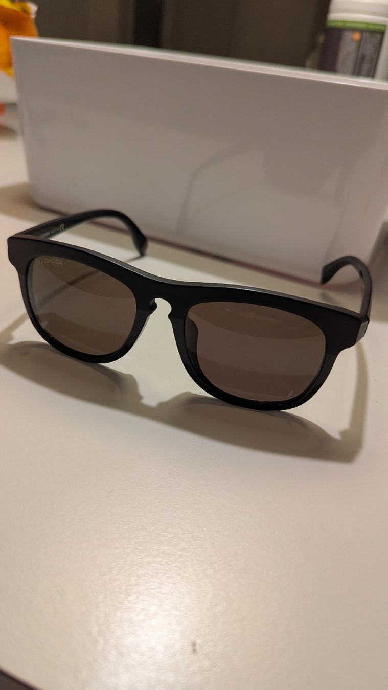 Occhiali & Lenti: Lunettes de soleil Omega classiques - État impeccable – Usato da Peseux venduto da Alix26 6