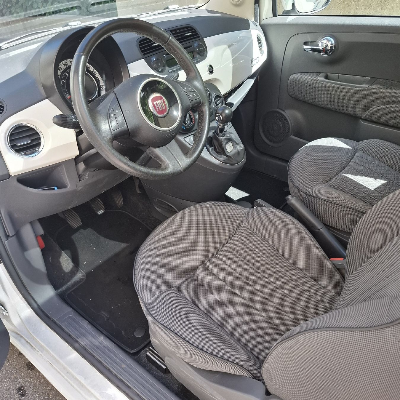 Fiat Automobili: Fiat 500 TwinAir 8V  – Usato da Zürich venduto da eastern-promises 4