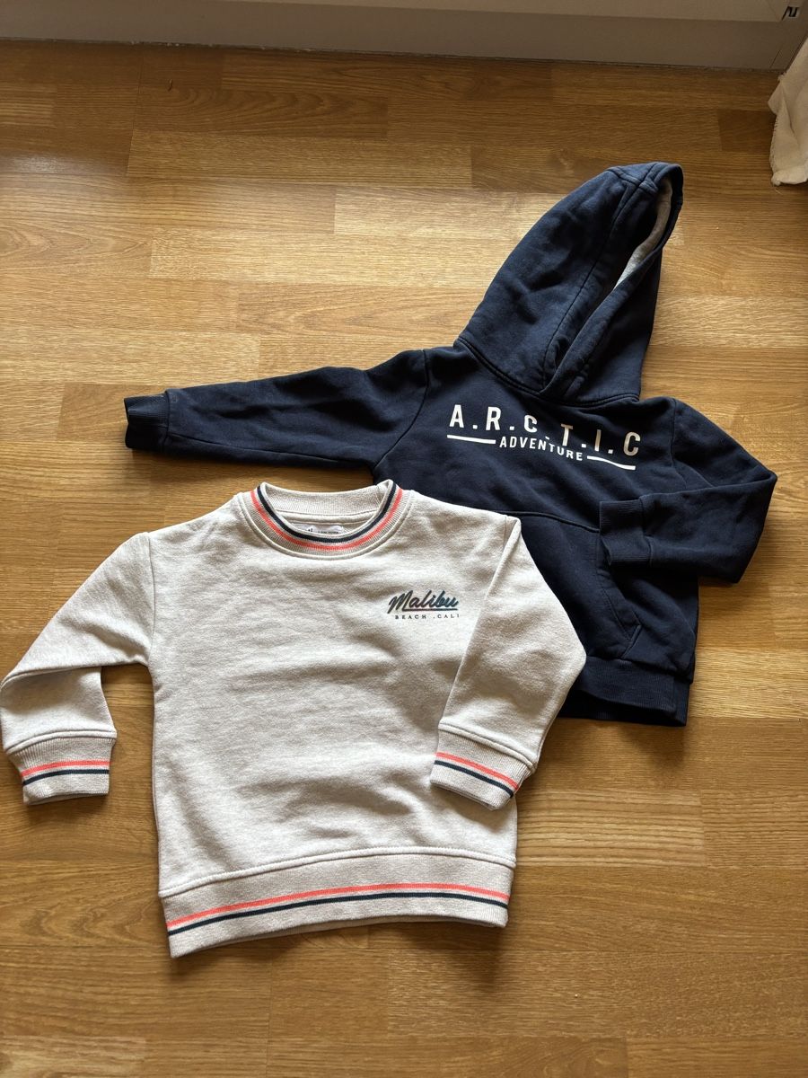 Maglioni & Felpe: 2 Pullover, Grösse 98/104 – Usato da Brütten venduto da Raaphi6