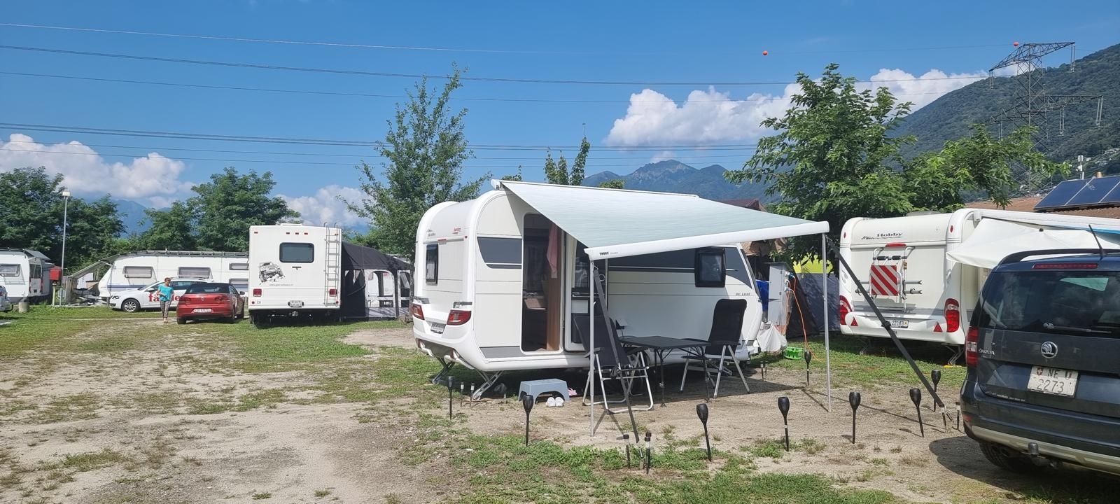 Hobby Veicoli da campeggio: Caravane Hobby Deluxe 400sfe – Usato da Bevaix venduto da Lemana 2