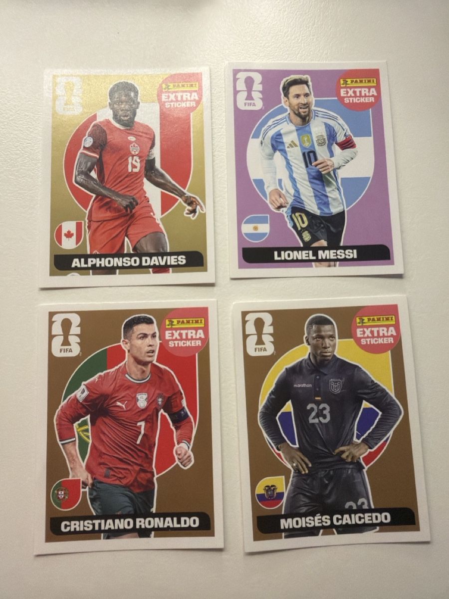 Panini Carte collezionabili: Panini Extra Sticker - Ronaldo, Messi, Davies, Caicedo (4e – Nuovo e nell'imballaggio originale da Auw venduto da dhe_7vlm