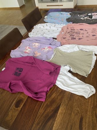 7 Mädchen Langarmshirts Gr. 122/128 Herbst