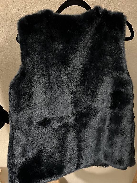 Gilet & Giacche senza maniche: Gilet eco pelliccia – Usato da Luzern venduto da mic_99vf 1
