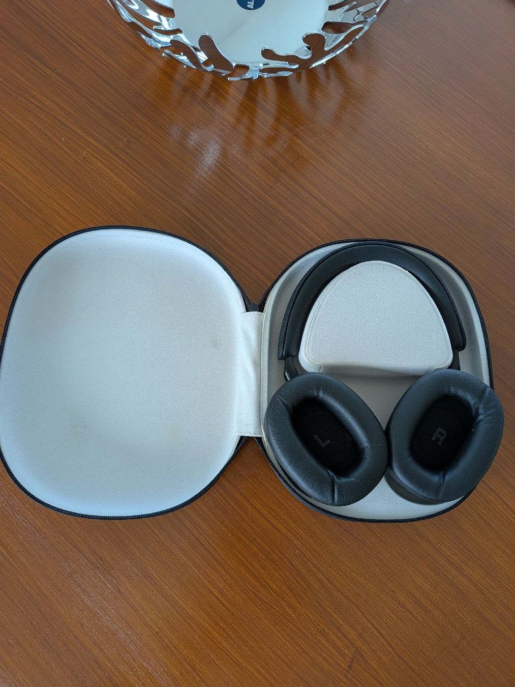 Bowers & Wilkins Kopfhörer: Bowers&Wilkins – Neu (gemäss Beschreibung) aus Allschwil von TS. 2