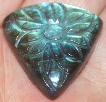 Cabochon L-1386 – Flash Labradorit mit Blume – 27x27mm