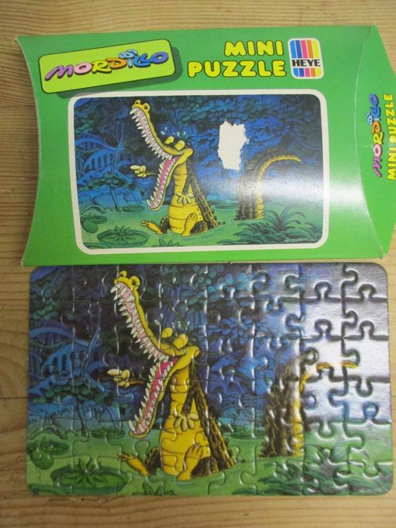 MINI PUZZLE 48 PIECES HEYE 16 cm x 10 cm - MORDILLO ( train toile d'araignée ) | UK