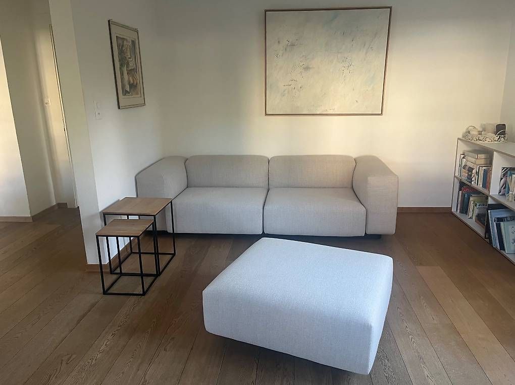 Sofas: Neues, ungebrauchtes Vitra Soft Modular Sofa mit Ottoman – Gebraucht aus Arlesheim von Tinos06