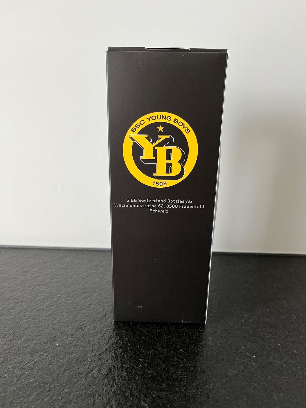 Sigg Borracce & Thermos: Limited SIGG Getränkeflasche BSC YB – Usato da Lommiswil venduto da Blusti 1