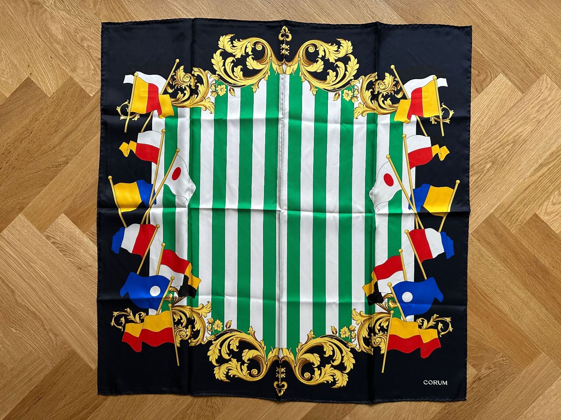 Foulard & Sciarpe: Vintage Seidenschal Corum – Nuovo (secondo la descrizione) da Bern venduto da der_karl